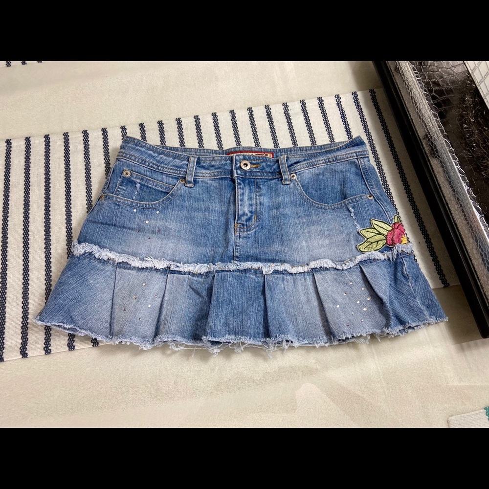VANILLA STAR JEAN SKIRT Size 7